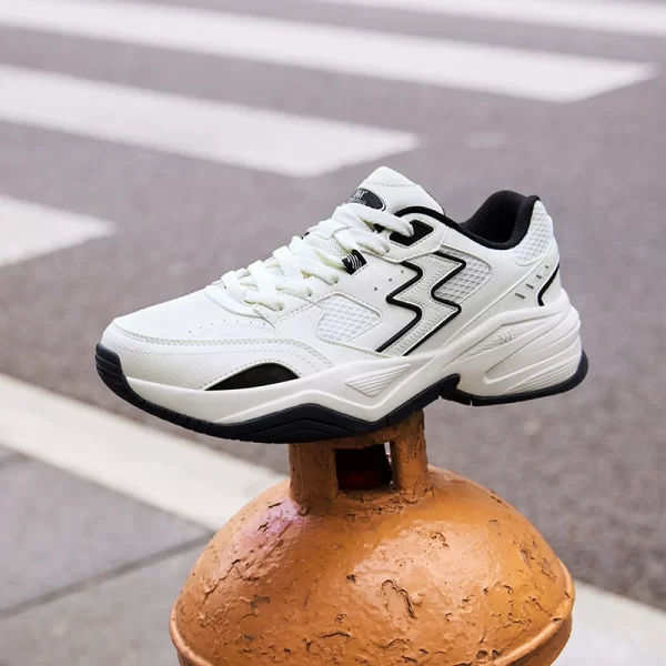 Men's Full-Palm Wear-Resistant Rubber Sole Non-Slip Dad Leather Casual Shoes - Image 4